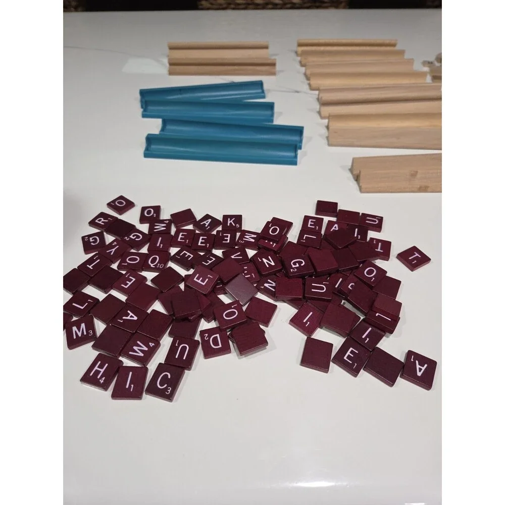 Scrabble Replacement Parts 182 Wood 55 Red Tiles 12 Wood & 4 Blue Racks B11